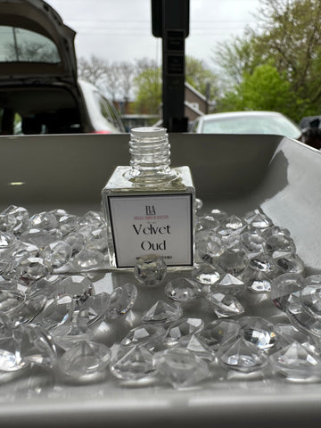 Velvet Oud Car Diffuser